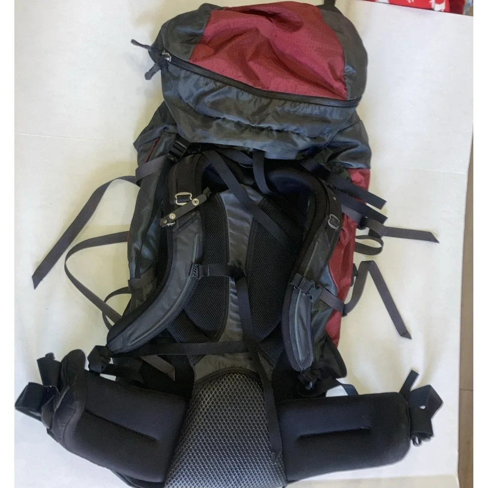 Gregory Backpacking 60, Hiking, Camping‎ Backpack, Size M. No Model Name